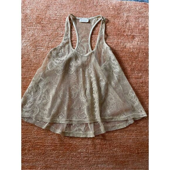 CRYSTAL K Tops - Free with purchase ♥️ Crystal K Fishnet/Mesh Tank Top Gold Metallic Top Sz M